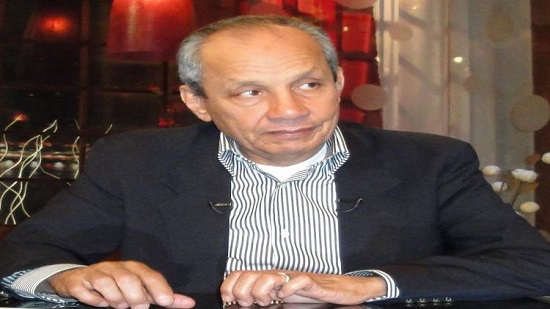 الإعلامى إبراهيم حجازى، برئاسة لجنة الشباب والرياضة