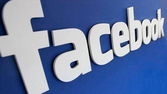 فيسبوك توقف التوصية بالمجموعات السياسية على مستوى العالم