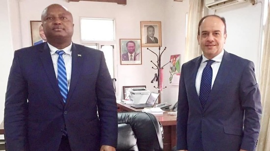 وزير الخارجية البوروندي يستقبل السفير المصري في بوجمبورا