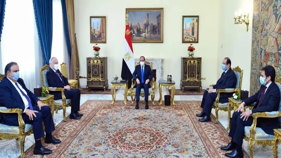  الرئيس يستقبل رئيس الكونجرس اليهودي العالمي ويؤكد عمق العلاقات الإستراتيجية بين مصر والولايات المتحدة
