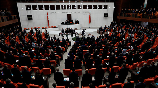 البرلمان التركي يدين اعتراف بايدن بإبادة العثمانيين للأرمن