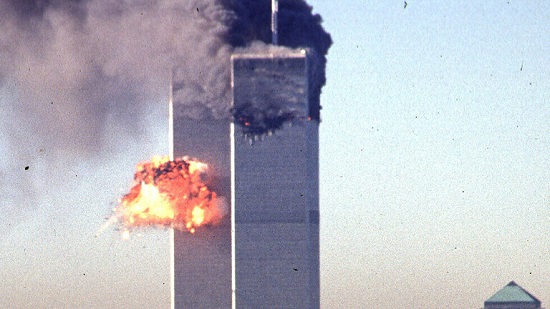 شاب يكشف صورا لم تُشاهد سابقا لهجمات 11 سبتمبر عثر عليها في ألبوم عائلي
