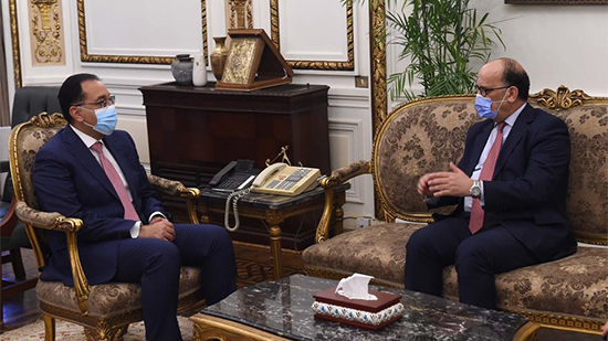 رئيس الوزراء يلتقي السفير التونسي لدى مصر والأخير: مصلحة تونس أن تكون مصر قوية 