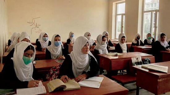 طالبان الإرهابية تقرر فصل الطلاب عن الطالبات في المدارس