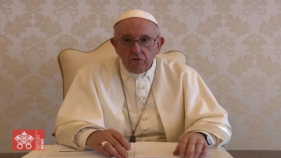  البابا فرنسيس: التلقيح ضد كورونا هو فعل حب!
