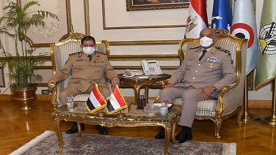 وزير الدفاع يلتقى وزير دفاع جمهورية اليمن خلال زيارته الرسمية لمصر