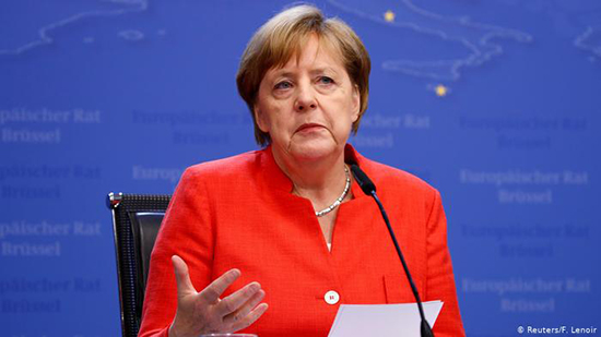 ليبراسيون : أنجيلا ميركل لم تجر الإصلاحات اللازمة لتحديث المانيا 