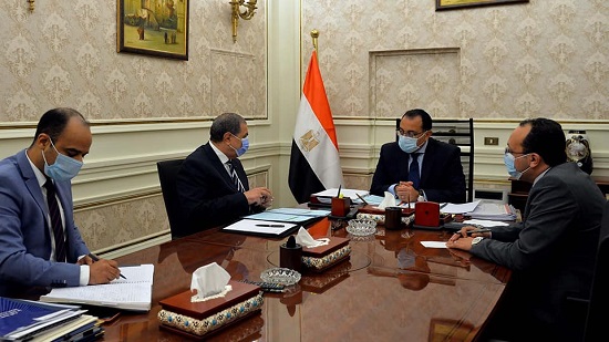  الحكومة تبحث عودة العمالة المصرية إلى ليبيا والعراق