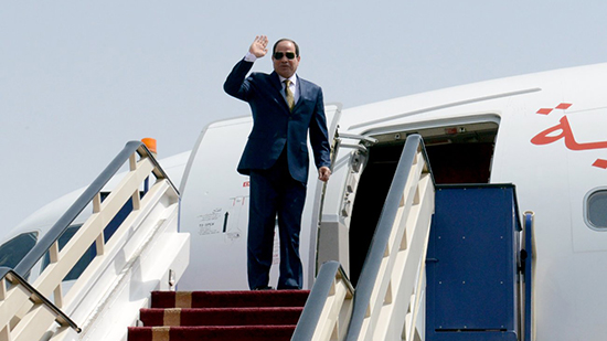 الرئيس السيسي يعود إلي أرض الوطن بعد مشاركته في القمة أثينا
