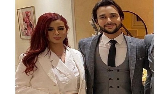 محمود المهدي و زوجته الفنانة منة عرفة