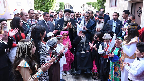 بالصور.. البابا يشارك في احتفالية اليوبيل الذهبي للأنبا باخوميوس 