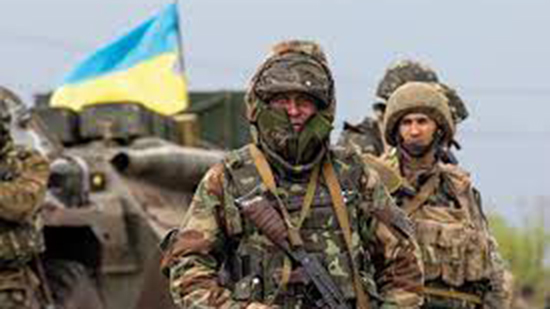 منظمة تحذر من انتقال داعش والقاعدة لاوكرانيا للقتال بجوار الجيش الاوكرانى