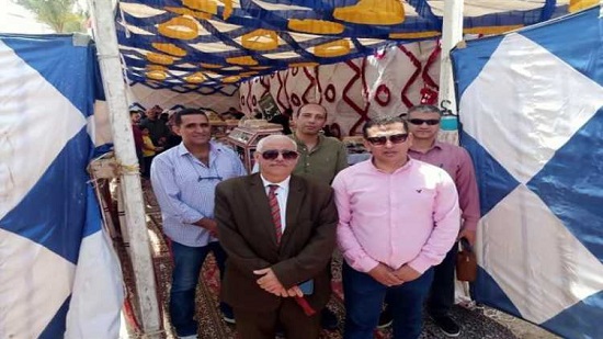 محافظ جنوب سيناء يفتتح معرض «العيد فرحتنا» بأسعار مخفضة