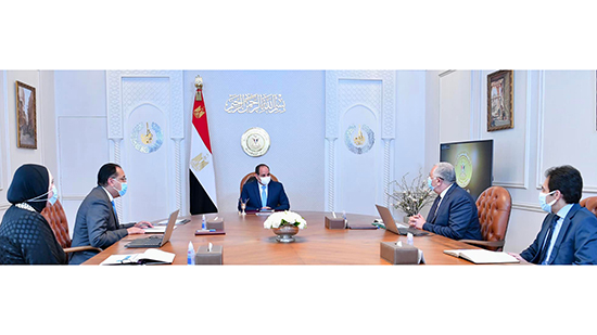 الرئيس السيسي يعقد اجتماعا لمتابعة منظومة الصادرات الزراعية المصرية