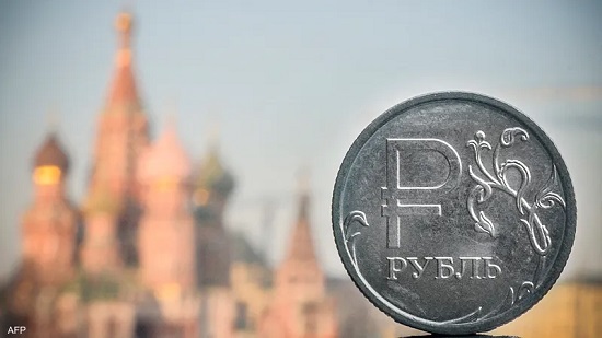 الروبل الروسي يقفز لأعلى مستوى في 7 أعوام مقابل اليورو