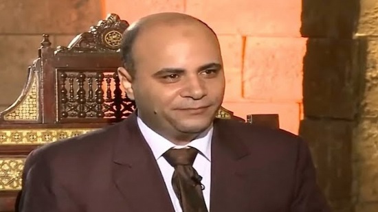 سامح عسكر: رأيت رجل ينادي على زوجته بـ يا عبد اللطيف.. اسماء النساء صارت عيبا وحراما في مصر ! 