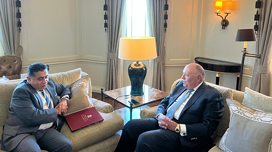 وزير الخارجية يلتقي وزير الدولة البريطاني لشئون شمال إفريقيا وجنوب ووسط آسيا والكومنولث والأمم المتحدة
