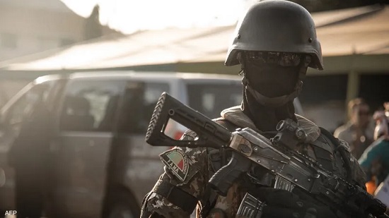 مسلحون يقتلون 17 جنديا في مالي
