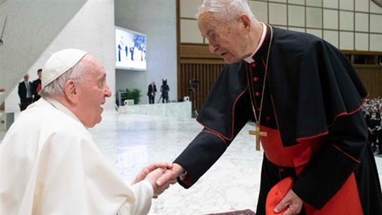 البابا فرنسيس يعزي في وفاة الكاردينال يوزيف تومكو: خدم بتواضع وتفان الإنجيل والكنيسة