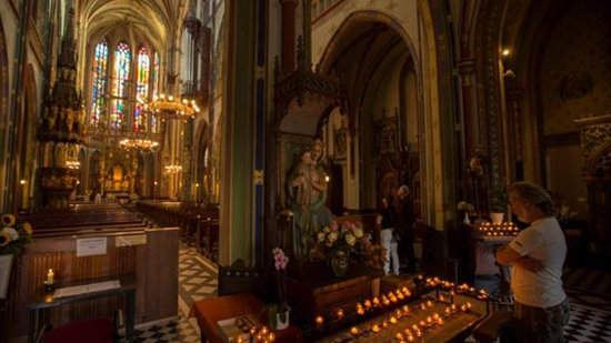 كنائس بهولندا تقرر وقف الخدمات الدينية بسبب ارتفاع فواتير الطاقة.. واوروبا ستعاني من انقطاع الكهرباء بعد انخفاض صادرات الغاز الروسي 