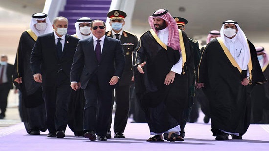 الرئيس السيسى يلتقى ولى العهد السعودى فى الرياض