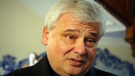  الكاردينال كرايفسكي يسلم سكان أوكرانيا مساعدات إنسانية من البابا فرنسيس