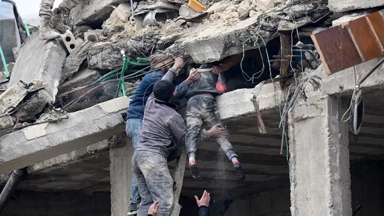 الصحة العالمية تتوقع قفزة بأعداد قتلى الزلزال بتركيا وسوريا