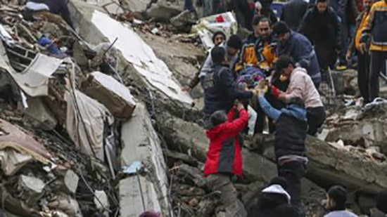 أزمات في توصيل المساعدات لمتضررى الزلازل بسوريا.. وألمانيا تدعو روسيا للتدخل