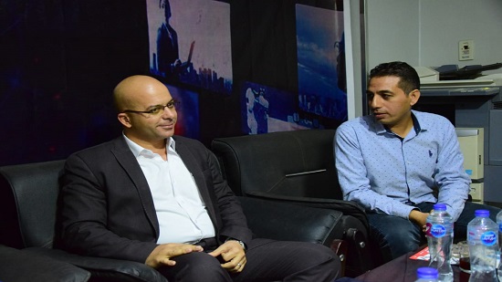معتز الشناوي يطالب بوضع لائحة أجور عادلة للصحفيين