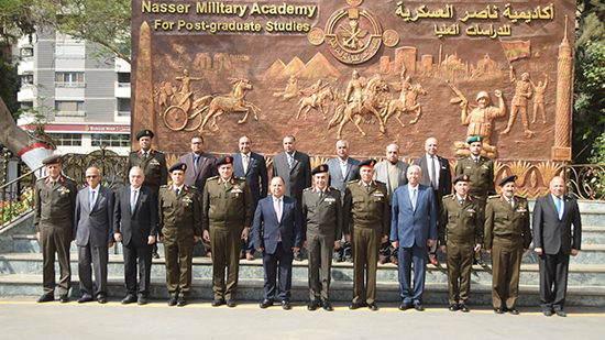  أكاديمية ناصر العسكرية للدراسات العليا تنظم عدد من لقاءات نقل الخبرة لدارسى الأكاديمية