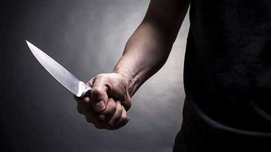 زوج يقتل زوجته بسكين امام اولادهما بالدقهلية
