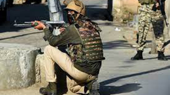 مقتل أربعة من رجال الشرطة الباكستانية في هجوم مسلح