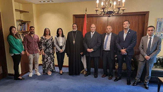 الكنيسة القبطية تهنئ أعضاء سفارة مصر في إسبانيا بمناسبة عيد الفطر