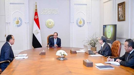  الرئيس السيسي يطلع على الموقف التنفيذي لعدد من مشروعات وزارة الكهرباء على مستوى الجمهورية